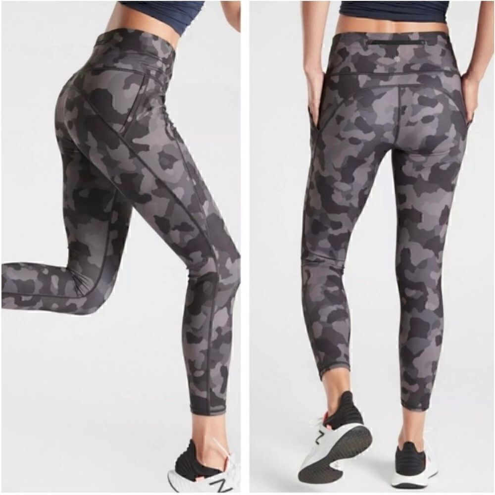 Athleta Women Pants, Lightning Camo 7/8 Tight Legging Gray Workout Gym, Size S